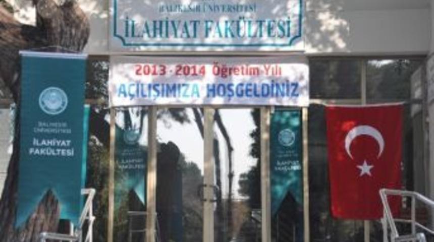 Ba&uuml; İlahiyat Fak&uuml;ltesi T&ouml;renle A&ccedil;ıldı