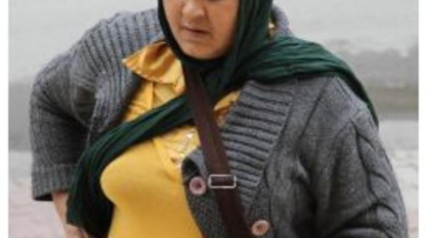 Polis Aracına Para Saklayan Hırsızlar Tutuklandı