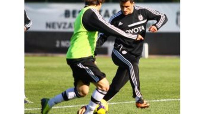 Beşiktaş'ta Torku Konyaspor Ma&ccedil;ı Hazırlıkları S&uuml;r&uuml;yor
