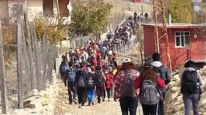 Obeziteye Karşı Doğada Sağlık Y&uuml;r&uuml;y&uuml;ş&uuml;