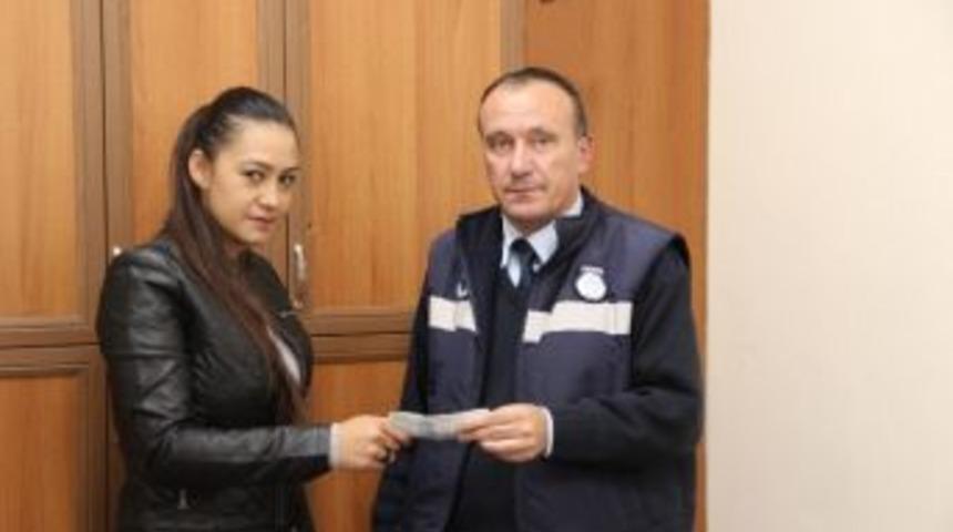 Kaybettiği 2 Bin Liraya 1 Hafta Sonra Kavuştu