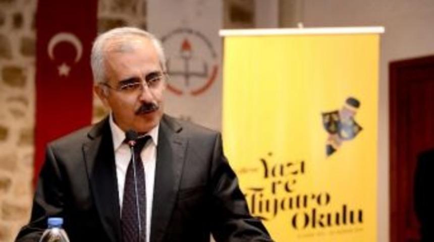 "edirne Yazı Ve Tiyatro Okulu" T&ouml;renle Başladı