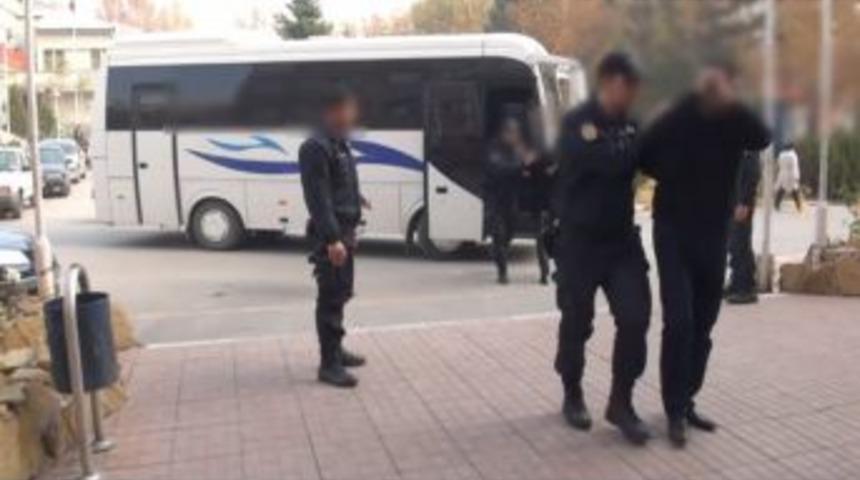 Elbistan'da &Ouml;zel Harekatlı Uyuşturucu Operasyonu