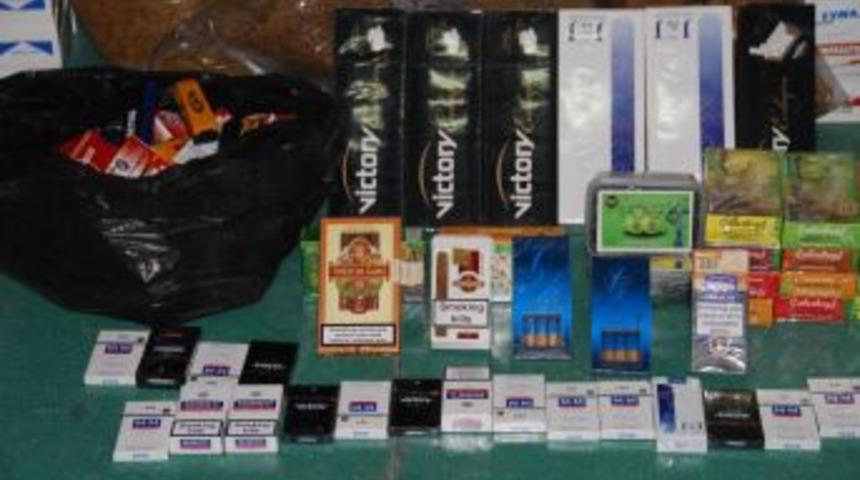 Hediyelik Eşya Adı Altında Ka&ccedil;ak&ccedil;ılık Yapmışlar