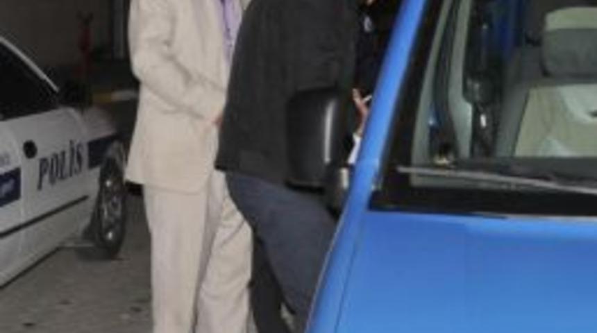 Eşini &Ouml;ld&uuml;ren Koca Tutuklandı