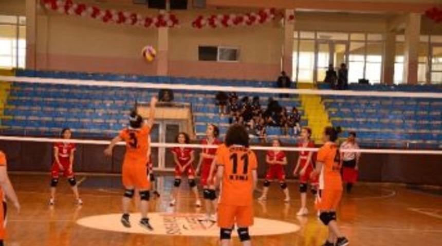 Gen&ccedil;ler Filede Buluştu