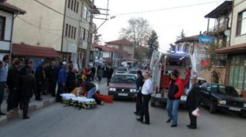 Otomobil Yayaya &Ccedil;arptı: 1 Yaralı