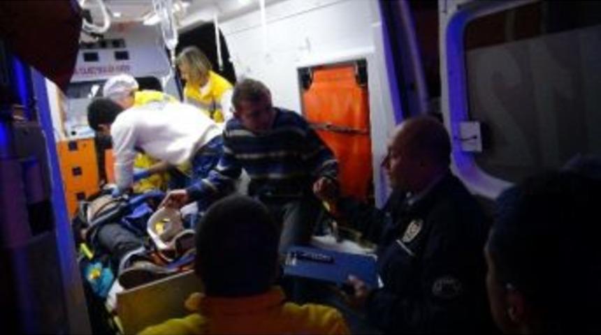 Uşak&rsquo;ta Trafik Kazası: 2 Yaralı