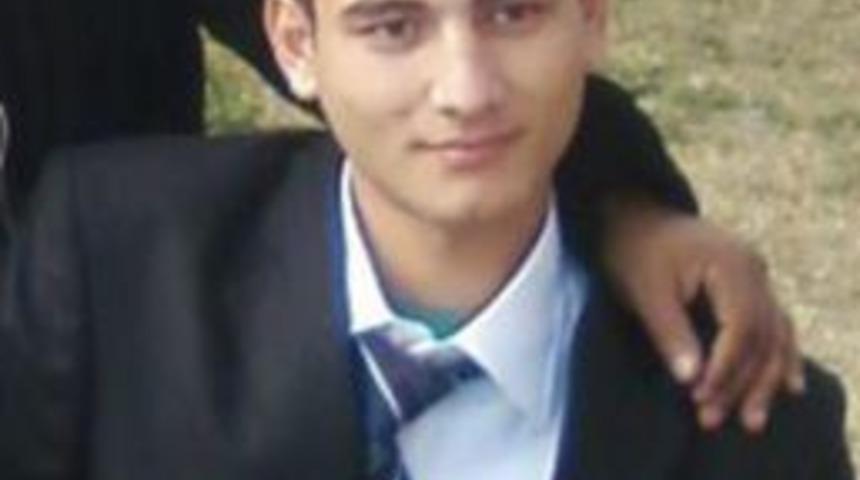 &Ccedil;ocuk yaşta evlendi, maddi sıkıntı y&uuml;z&uuml;nden intihar etti