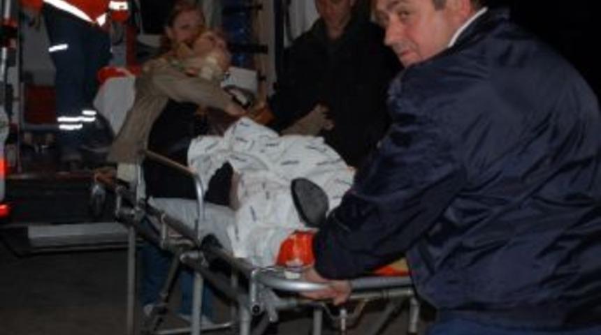 Alkoll&uuml; S&uuml;r&uuml;c&uuml; Kaza Yaptı: 2 Yaralı