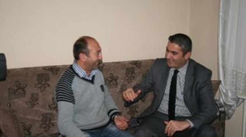 Ak Parti Kars Belediye Başkan Aday Adayı Emre Okan Bayramoğlu&rsquo;ndan İha&rsquo;ya Ziyaret