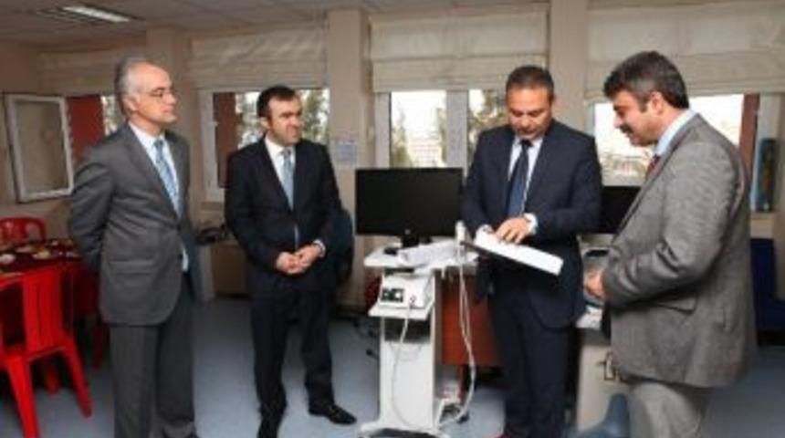 Petkim&rsquo;den Aliağa Devlet Hastanesi&rsquo;ne 50 Bin Tl&rsquo;lik Tıbbi Cihaz Bağışı