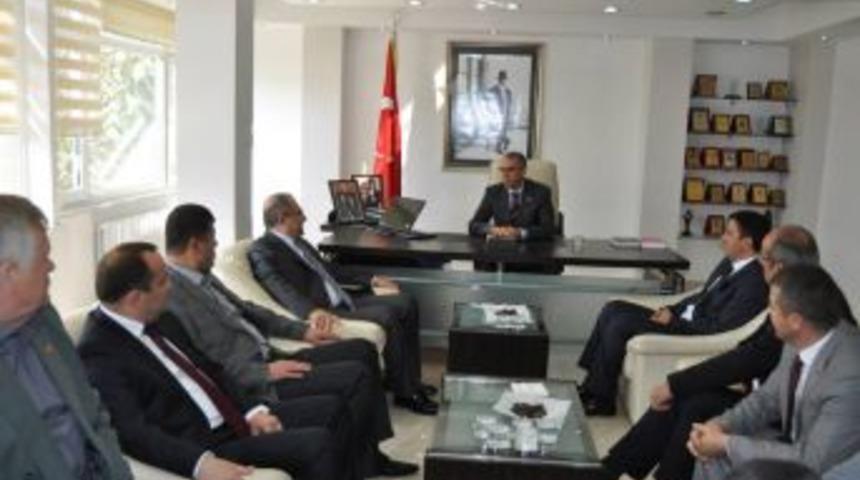 Vali Alaplı Belediyesini ziyaret etti
