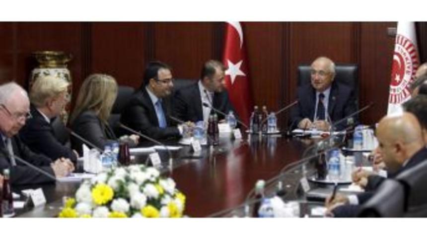 &ldquo;S&ouml;zde Soykırım Adımı, 100. Yıl T&ouml;renlerini Sıkıntıya Sokar&rdquo;