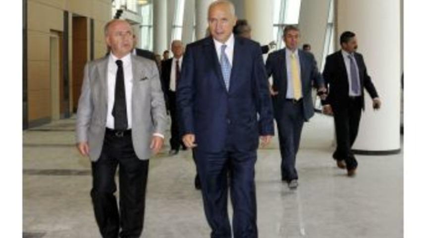 Belediye Başkanları Yenimahalle&rsquo;de Biraraya Geliyor