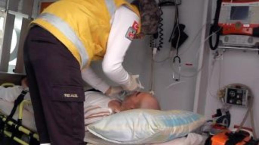 Yaşlı &Ccedil;ift Sobadan Sızan Gazdan Zehirlendi