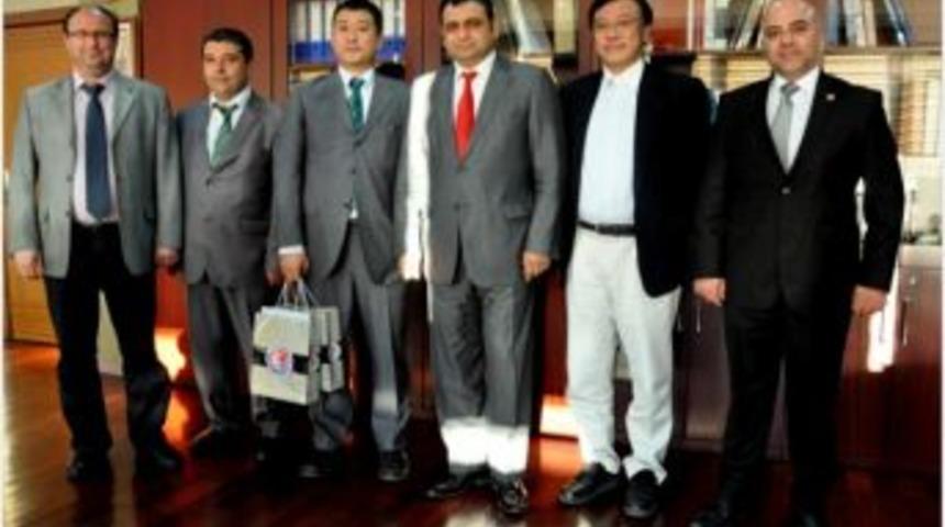 Japon Akademisyenlerden &Ccedil;om&uuml;&rsquo;ye Ziyaret