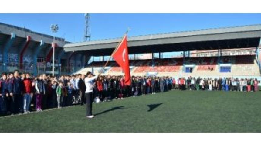 Trabzon&rsquo;da Okul Sporları A&ccedil;ılış T&ouml;reni Yapıldı