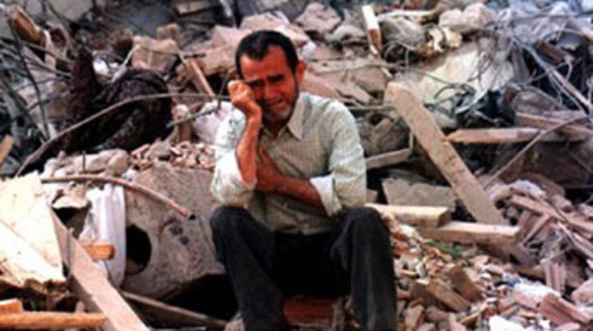 &lsquo;11 ilde her an deprem olabilir&rsquo;