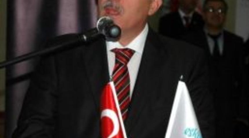 Eskişehir&rsquo;de T&uuml;rk D&uuml;nyası &Ccedil;ocukları Satran&ccedil; Turnuvası Başladı