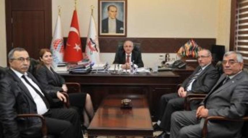 Tambova&rsquo;dan Vali Tuna&rsquo;ya Nezaket Ziyareti