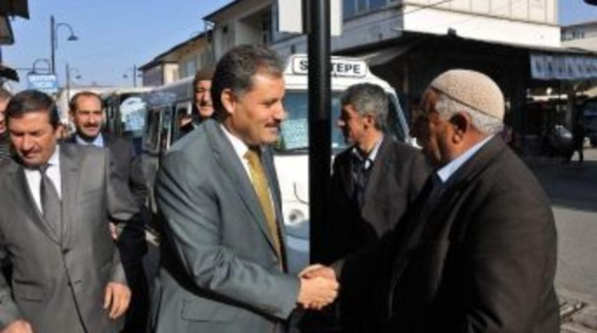 Başkan &Ccedil;akır, Eskici Pazarı&rsquo;nı Ziyaret Etti