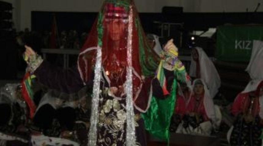 K&uuml;tahyalılardan K&uuml;lt&uuml;r Gecesi