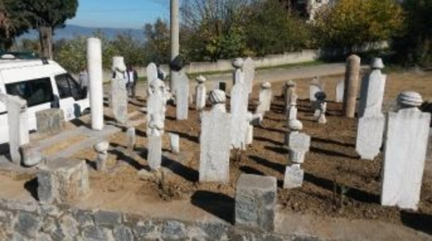 Karam&uuml;rsel Belediyesi Mezarlığın Yerini Değiştirdi