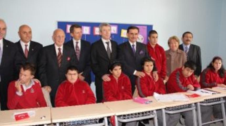 Shell Ve Kocaeli Valiliği'nden &Ouml;zel Eğitime Destek