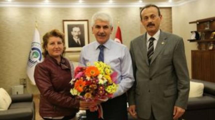 Muhtarlardan Başkan Sakallı&rsquo;ya Teşekk&uuml;r Ziyareti