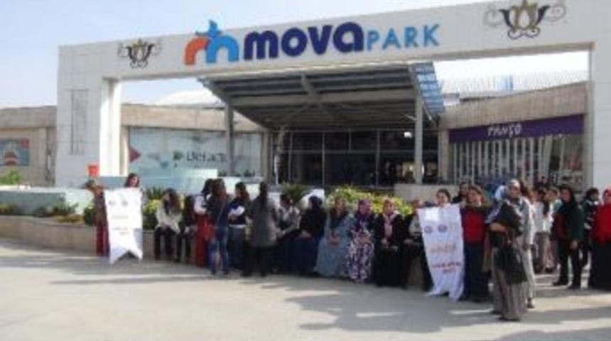 Derikli Kadınlar Kızıltepe Mova Park Sinema Salonunda İlk Defa Sinema İzledi