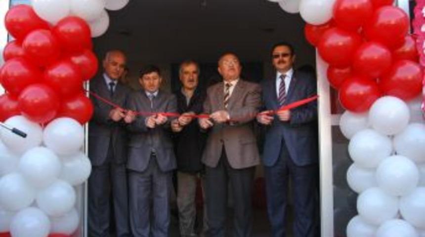 K&uuml;tahya'da Okuma Salonları T&ouml;renle A&ccedil;ıldı