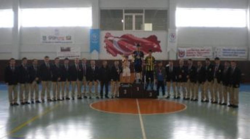 17 Adaydan 16&rsquo;sı Başardı