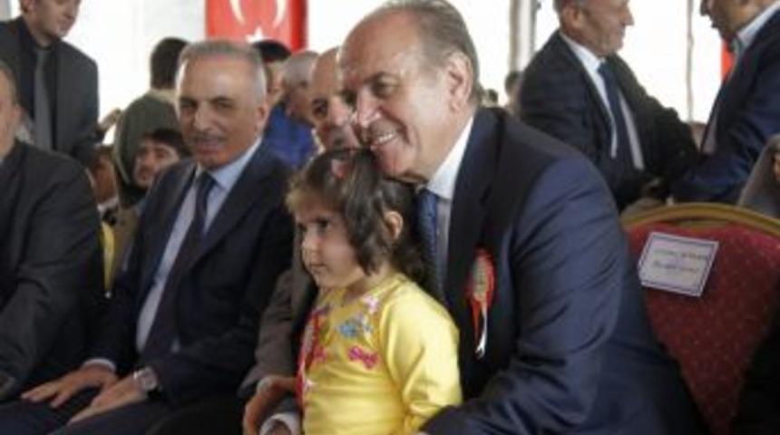 Topbaş, Hocasının Adını Taşıyan Okulu A&ccedil;tı