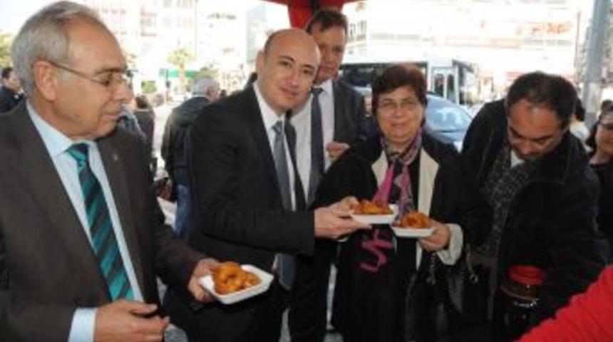 Aydın'da Zeytinyağı Tanıtımı I&ccedil;in Lokma D&ouml;k&uuml;ld&uuml;