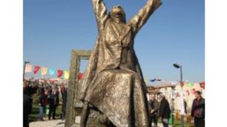 Chp Genel Başkan Yardımcısı Tekin, Berfo Ana Parkı&rsquo;nın A&ccedil;ılışına Katıldı