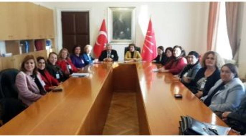 G&uuml;ler: &ldquo;kadın Ruhu Rant&ccedil;ı Değildir&rdquo;