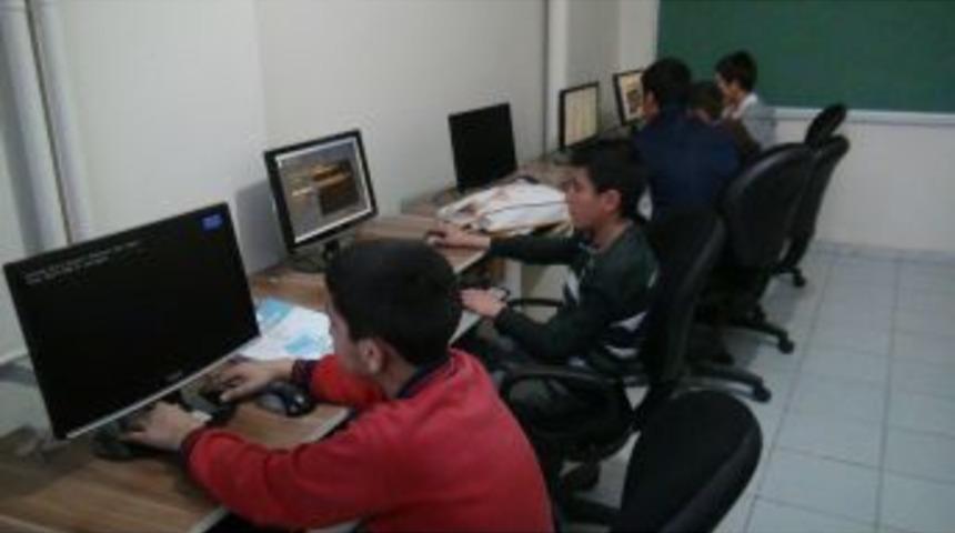 'Et&uuml;d Merkezleri Okuldaki Eksikleri Tamamlıyor, Kapatmayın'