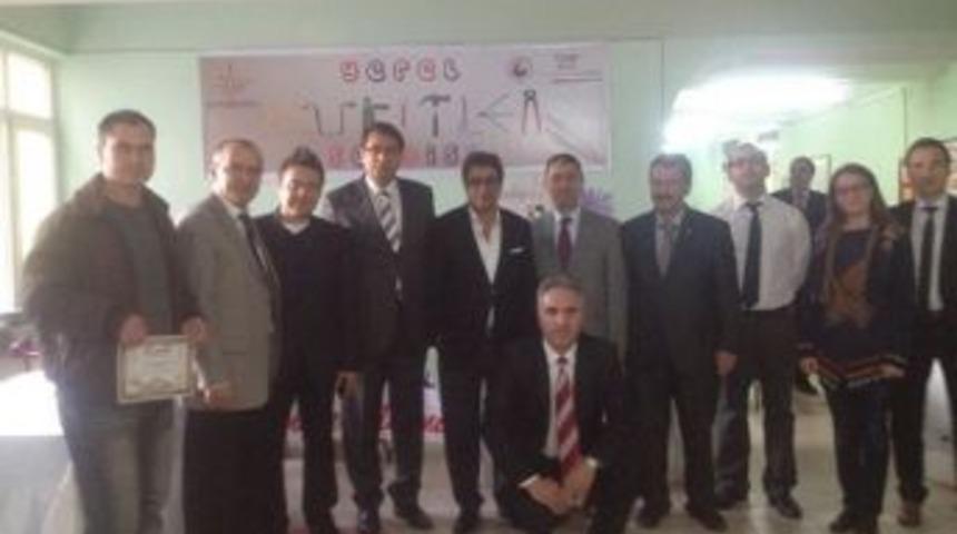 Boz&uuml;y&uuml;k'te Global Girişimcilik Haftası Kutlandı