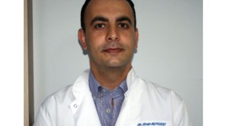 Topuk Dikeni Y&uuml;ksek Topuklu Giyen Kadınlarda Daha Fazla G&ouml;r&uuml;l&uuml;yor