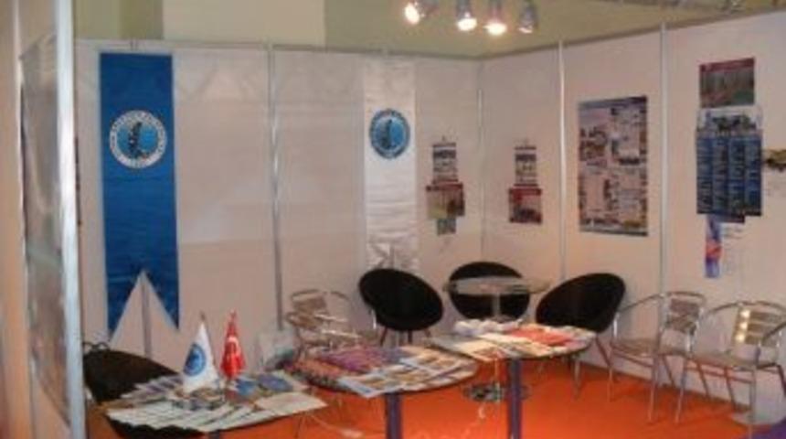 Ak&uuml; 200 Yataklı Acil Yardım Ve Ftr Hastanesi "uluslararası Sağlık Turizmi Fuarı"nda Tanıtıldı