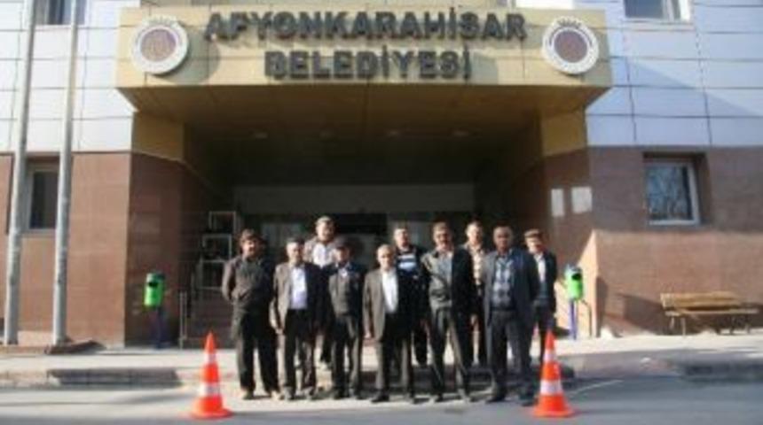 K&ouml;y T&uuml;zel Kişilikleri Kaldırılan Muhtarlardan Tepki
