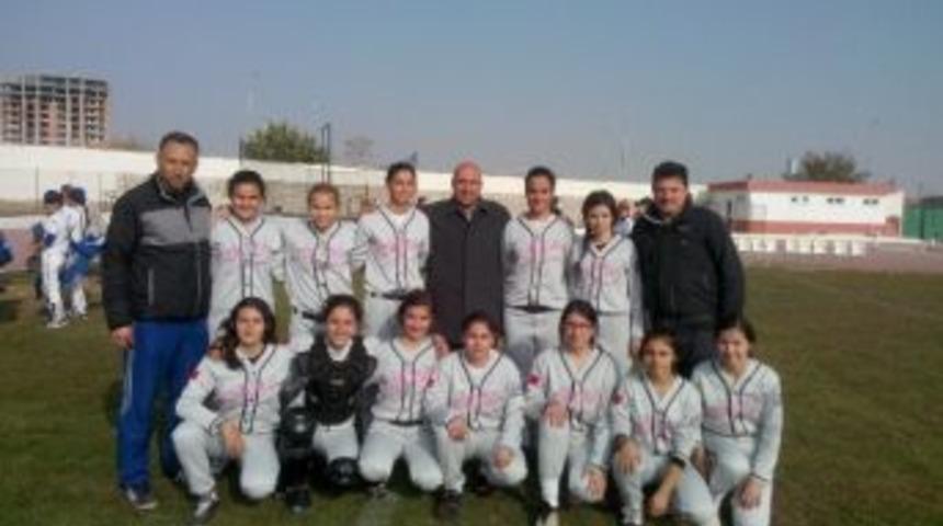 İsabeyli Su Perileri T&uuml;rkiye Şampiyonu Oldu