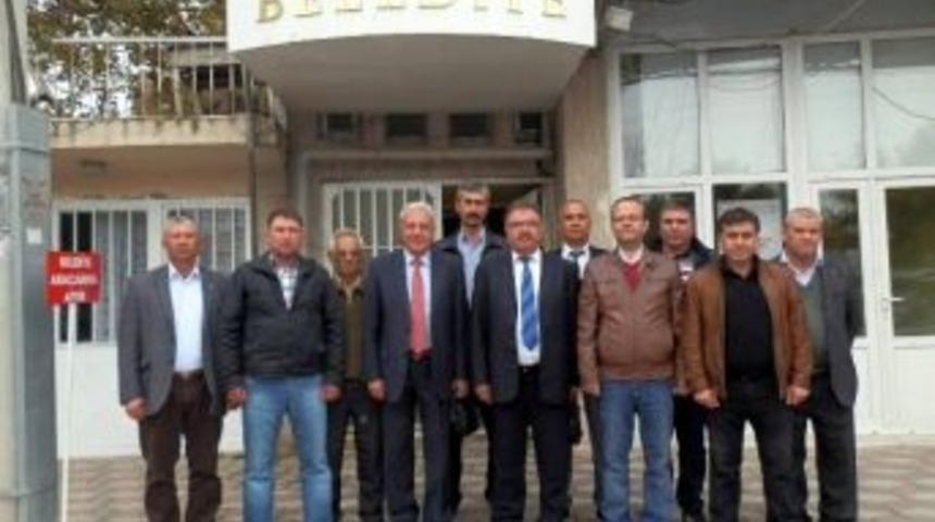 &Uuml;retmen, Belde Belediye Başkanlarını Ziyaret Etti