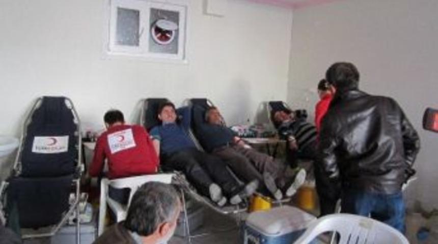 Kızılay&rsquo;dan Kan Bağışı Kampanyası