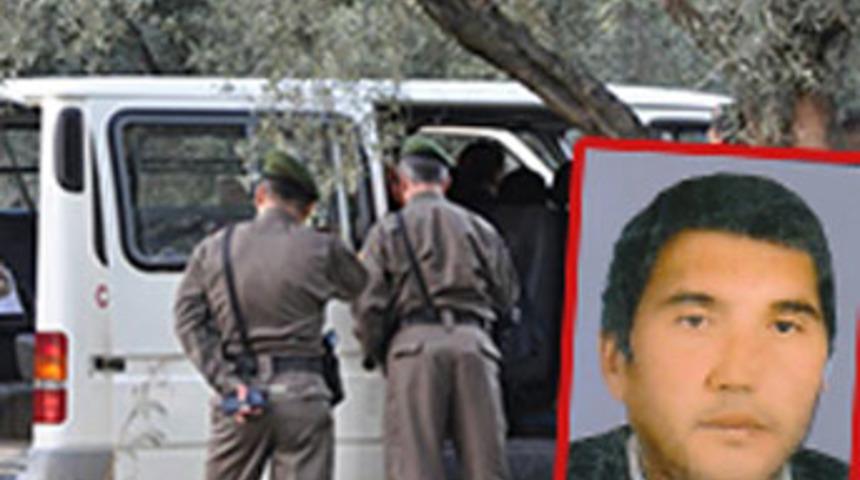 Ağaca asılı olarak bulundu