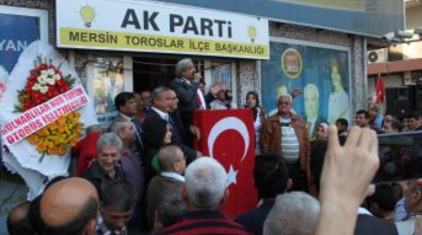 Turhan, Ak Parti&rsquo;yi coşturdu