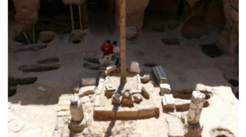 G&uuml;m&uuml;şler Turistlerin G&ouml;zdesi Oldu