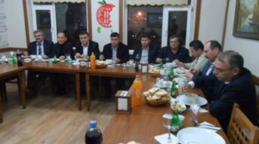 Ak Parti il&ccedil;e Başkanı Birlik ve beraberlik mesajı verdi