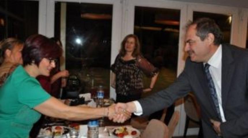 Başkan Dalgıç Musiki Cemiyeti Üyeleri İle Yemekte Biraraya Geldi